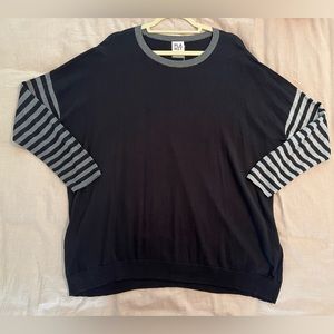 Black and gray cotton Planet sweater